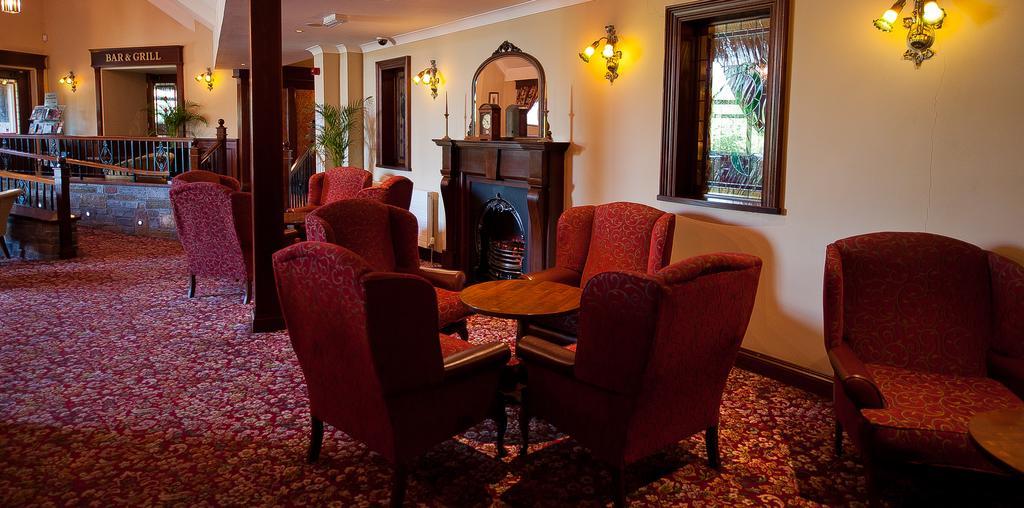 Corr'S Corner Hotel Ньютонэббей Экстерьер фото