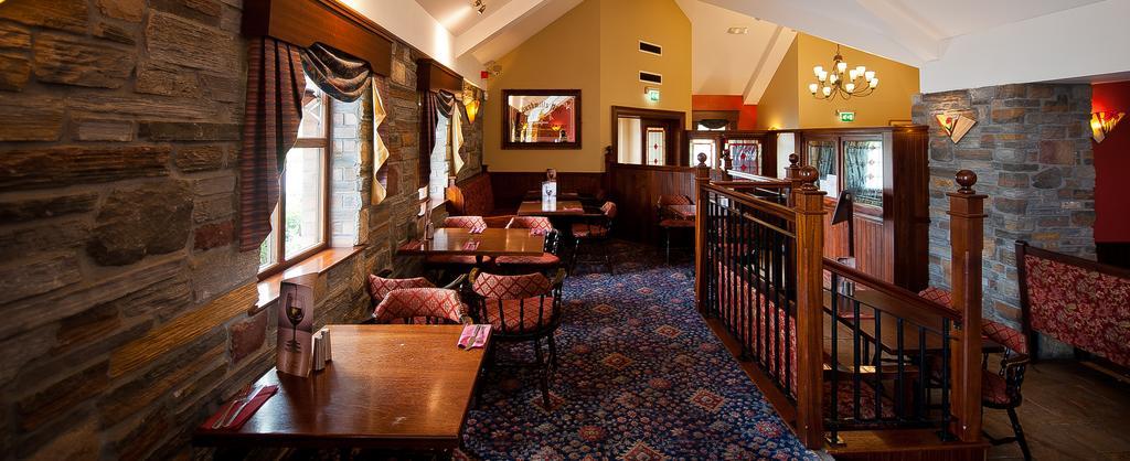 Corr'S Corner Hotel Ньютонэббей Экстерьер фото